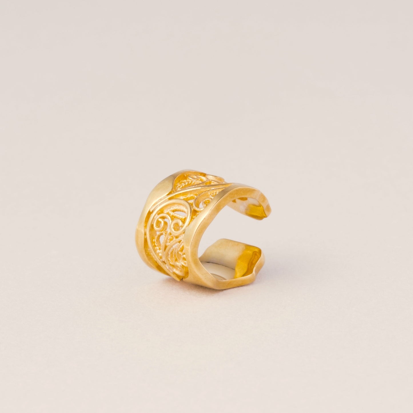 <即日発送> terra ear cuff - gold