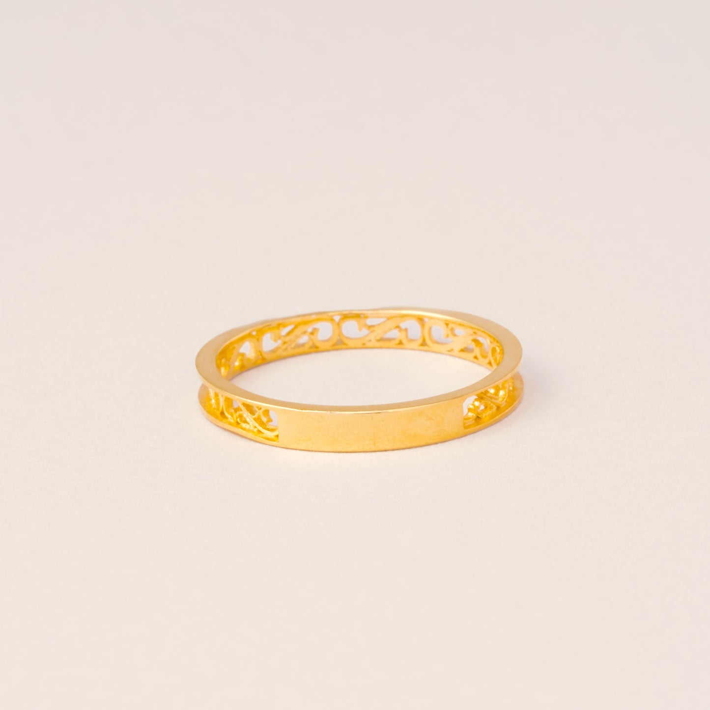 pre-order / thin ring - gold