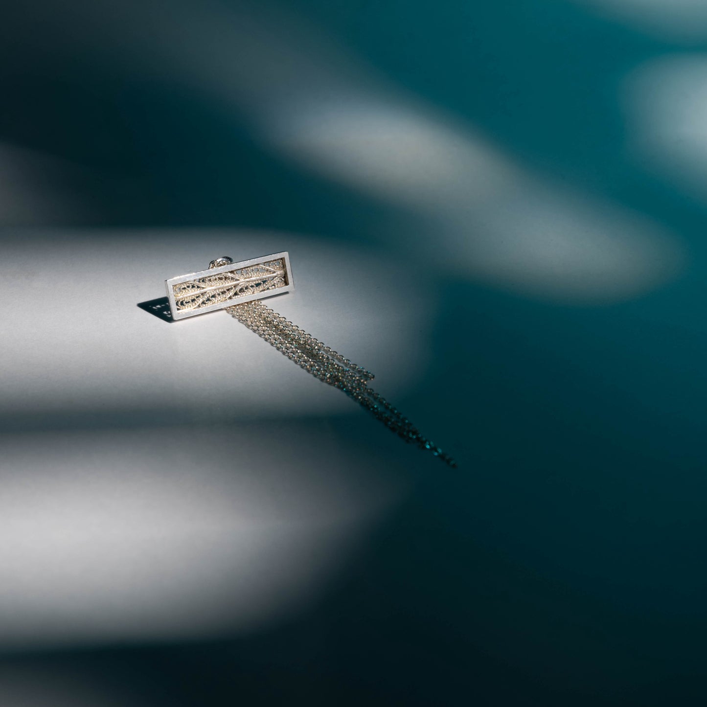 pre-order / art deco pierce